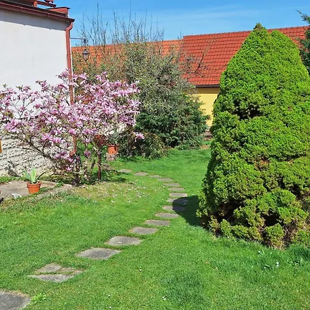 Zbraslav Old Garden Appartement *